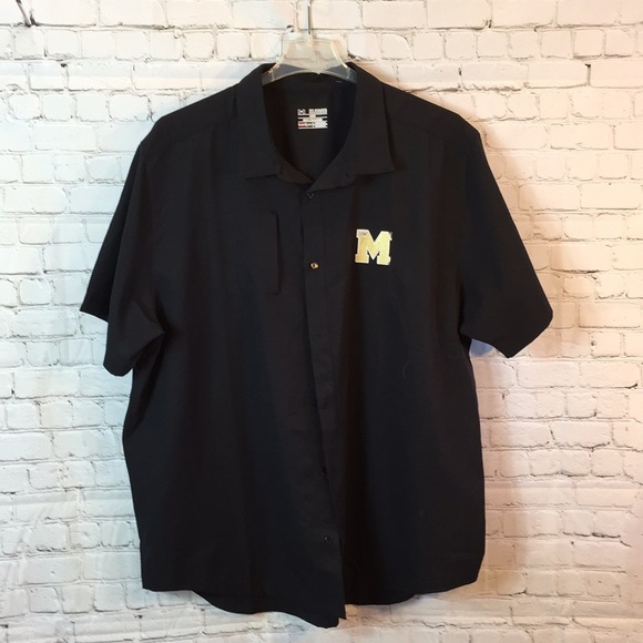Under Armour Other - Under Armour UA Black University of Michigan Button Down 3XL